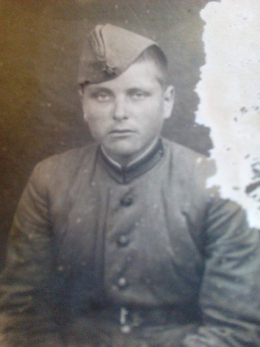 Гнидин Иван Ефимович