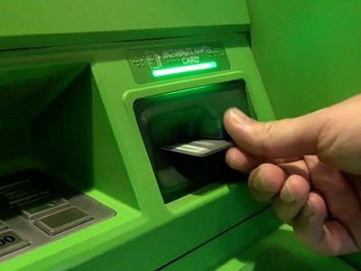 Полиция Белореченска напоминает о мерах предосторожности гражданам, чтобы не допустить списания средств с банковских карт посторонними