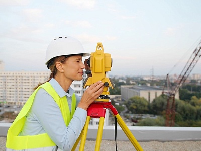 В каких случаях нужно обращаться к кадастровому инженеру?