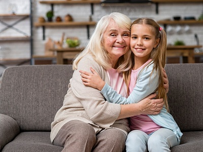 Прабабушки в Краснодарском крае будут получать доплату к пенсии за находящихся на их иждивении правнуков