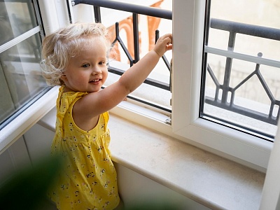 Памятка по профилактике выпадения детей из окна