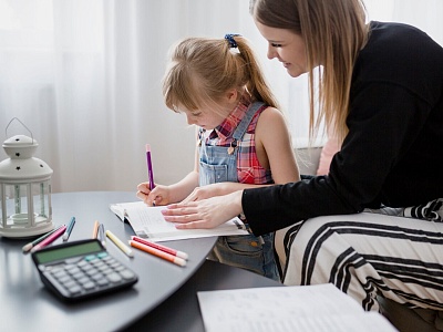 Правительство скорректировало ряд оснований для назначения единого пособия на детей до 17 лет и беременным женщинам