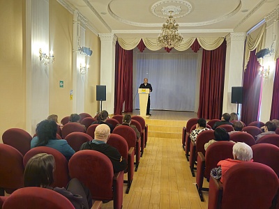 Автоинспекторы Белореченска проводят сходы граждан с жителями сельских поселений в формате краш-курсов