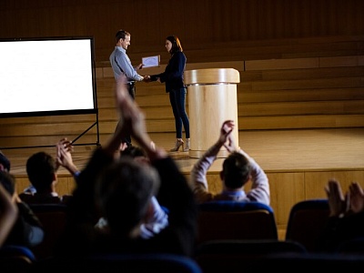 Награждение членов участковых избирательных комиссий