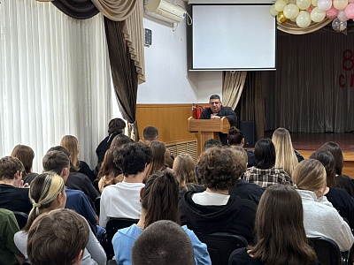 «Экстремизм и терроризм: как защитить себя и общество»- правоохранители приняли участие в правовом часе для студентов техникума.