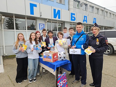 Белореченские автоинспекторы присоединились к Всероссийской акции «Георгиевская ленточка»